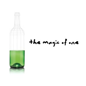Rebottled tumbler short, 1 stuk, groen glas met de tekst magic of one