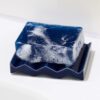 kobalt blauw keramiek zeepbakje met zigzagprofiel