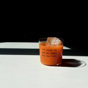 Alternative view of It's okay to not be okay glas