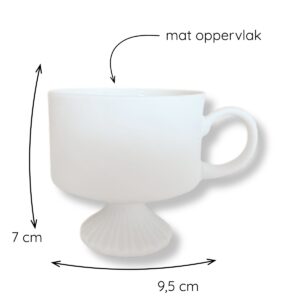 Alternative view of Porseleinen kopje met ribbel voetje | Straal Servies