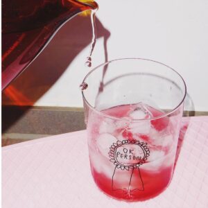 Alternative view of Ok person glas (L)