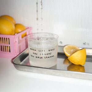 Alternative view of When life gives you lemons glas